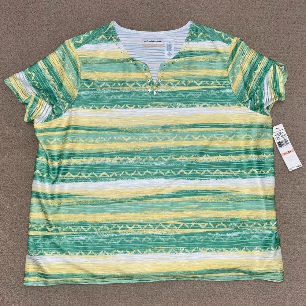 Alfred Dunner v-neck blouse